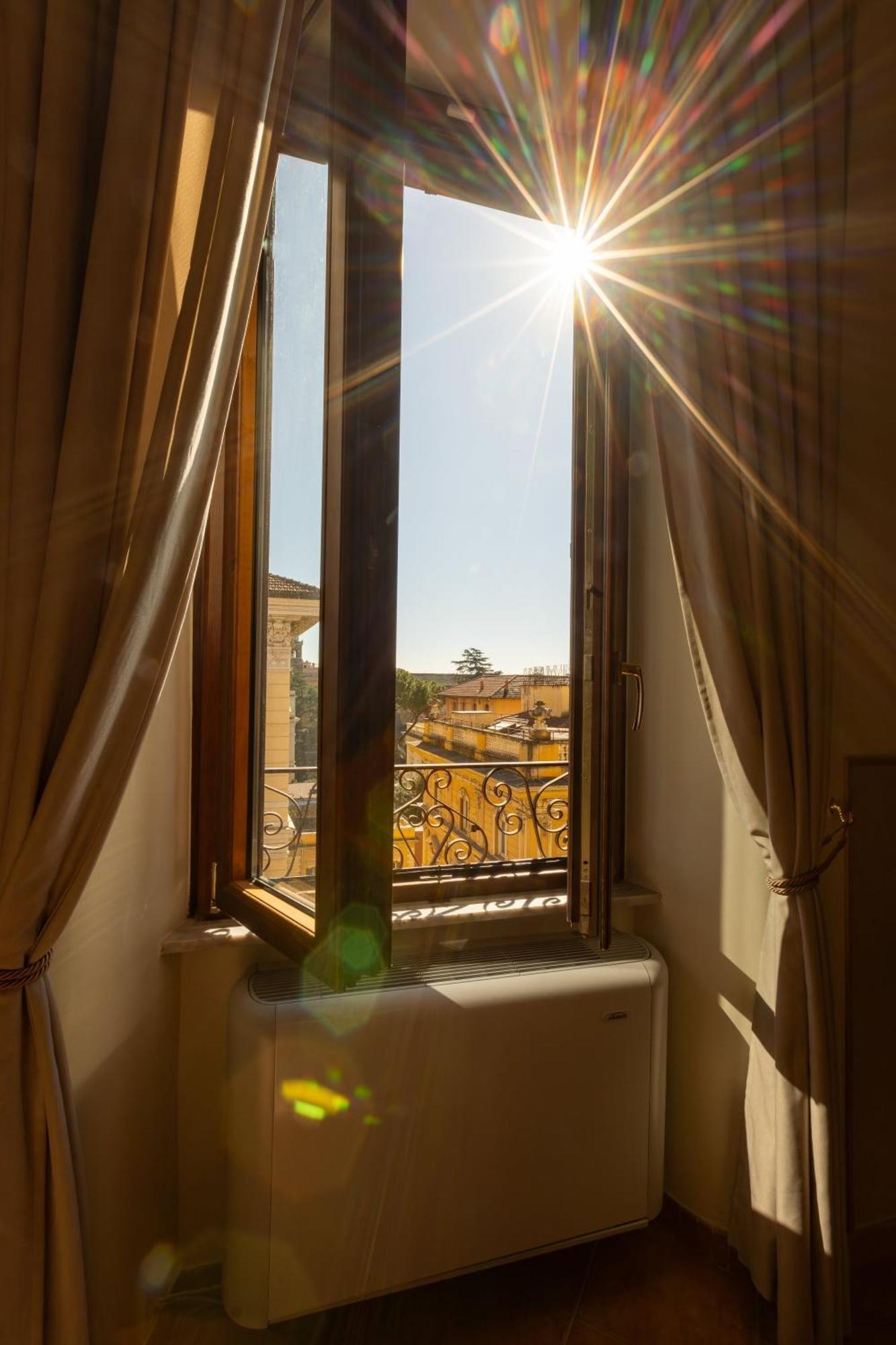 Rosam Suite Roma - Via Veneto Exterior photo